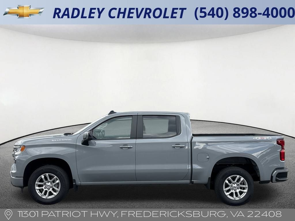 2025 Chevrolet Silverado 1500 RST photo 2