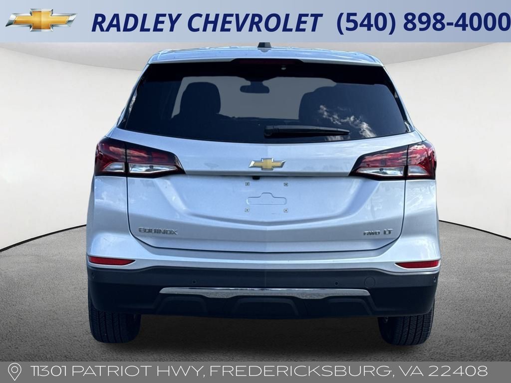 2022 Chevrolet Equinox LT photo 4