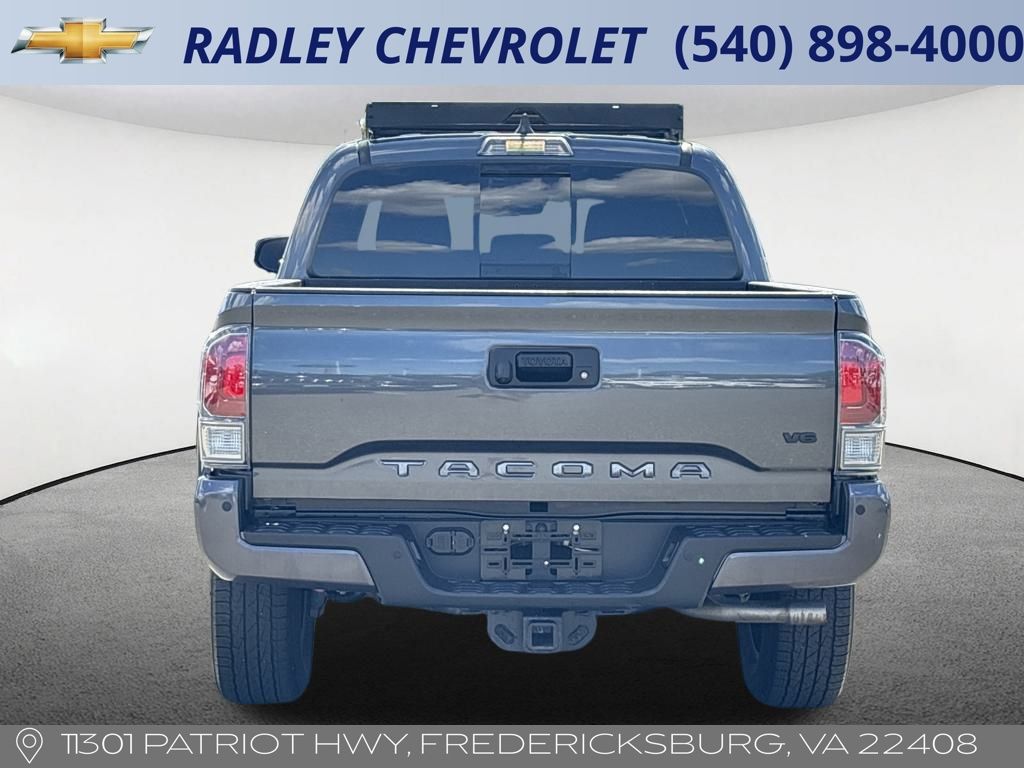 2021 Toyota Tacoma TRD Sport photo 4