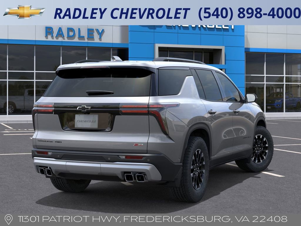 2026 Chevrolet Traverse Z71 photo 3