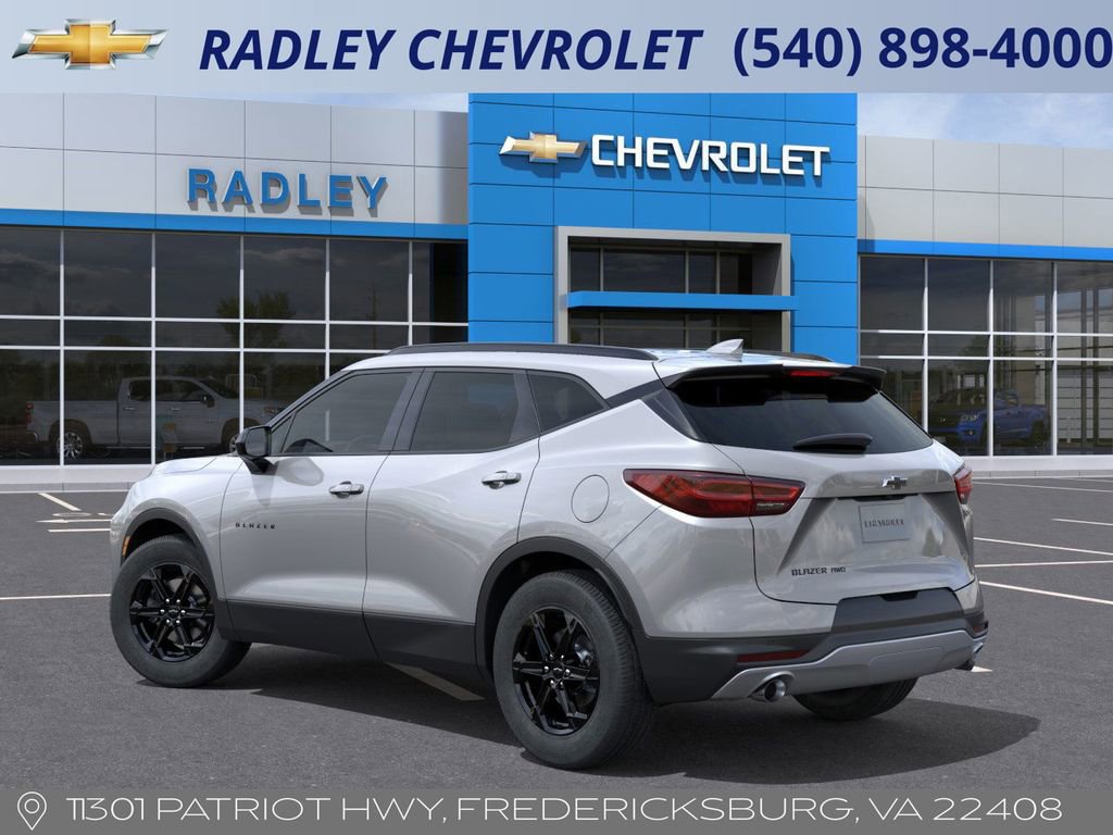 2025 Chevrolet Blazer 2LT photo 3