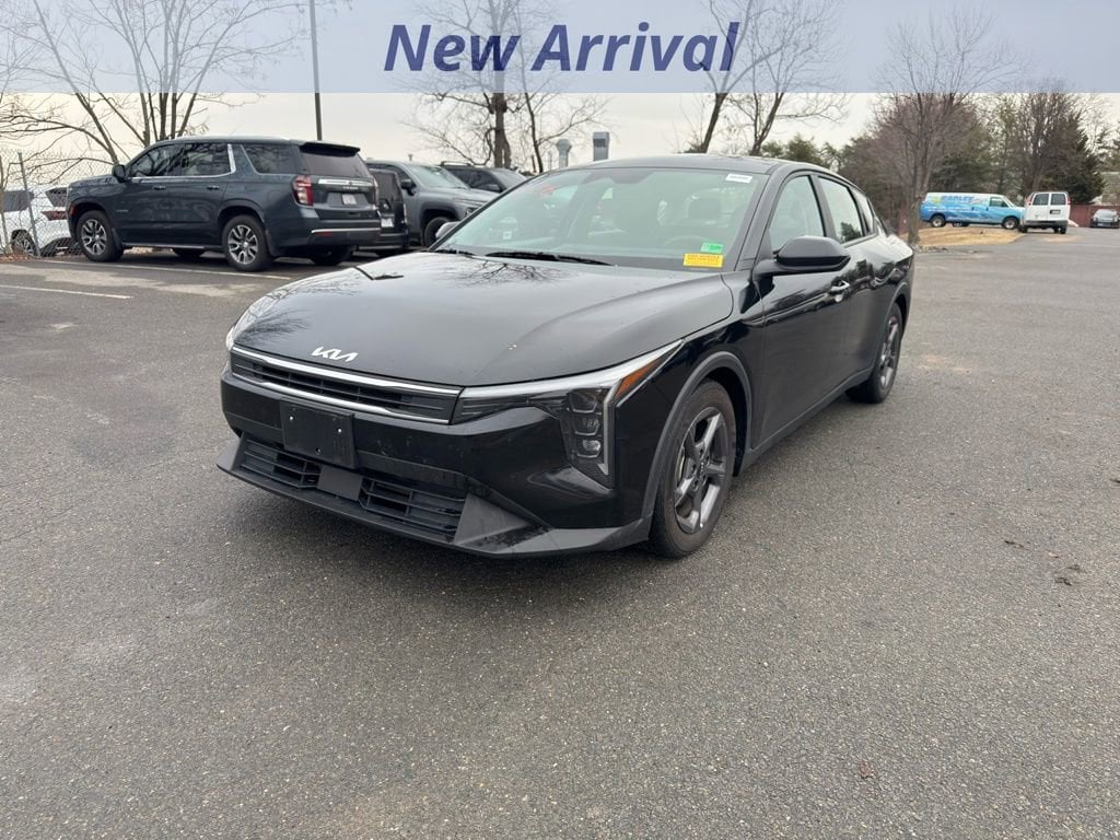 2025 Kia K4 LXS FWD