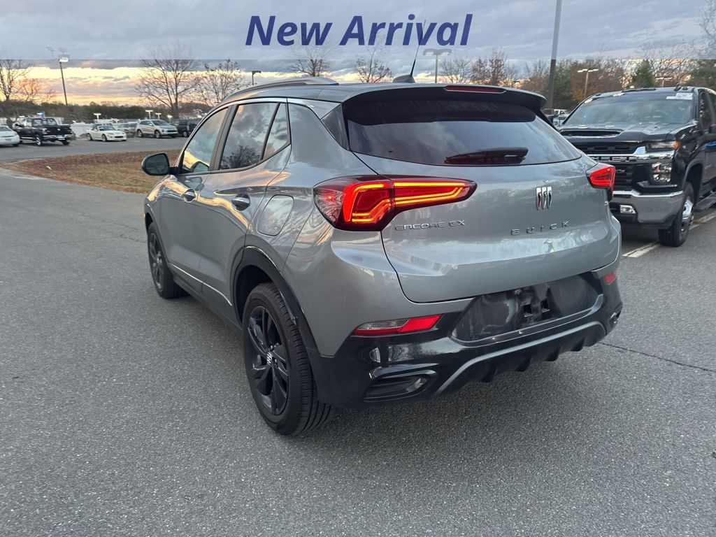 2024 Buick Encore GX Sport Touring photo 4