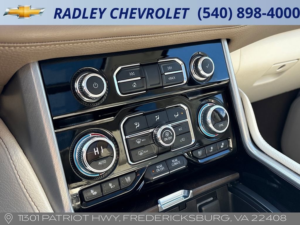 2021 GMC Yukon XL Denali - Photo 12