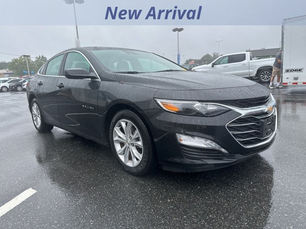 Certified 2024 Chevrolet Malibu LT 1LT W/ Panoramic Sunroof Sedan