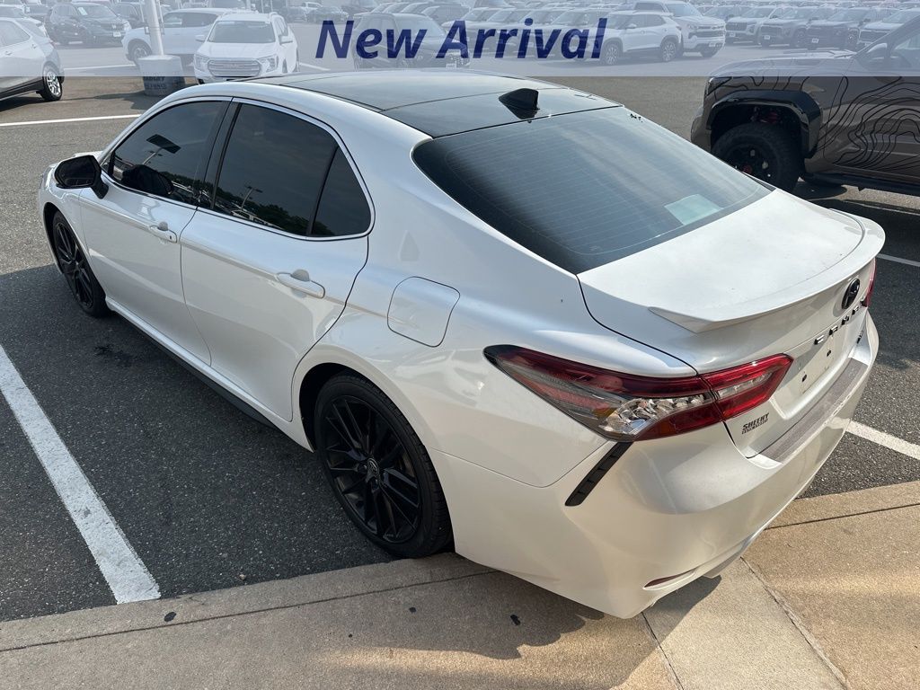 2021 Toyota Camry XSE photo 4