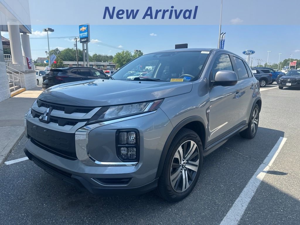 2023 Mitsubishi Outlander Sport 2.0 ES AWC CVT's photo