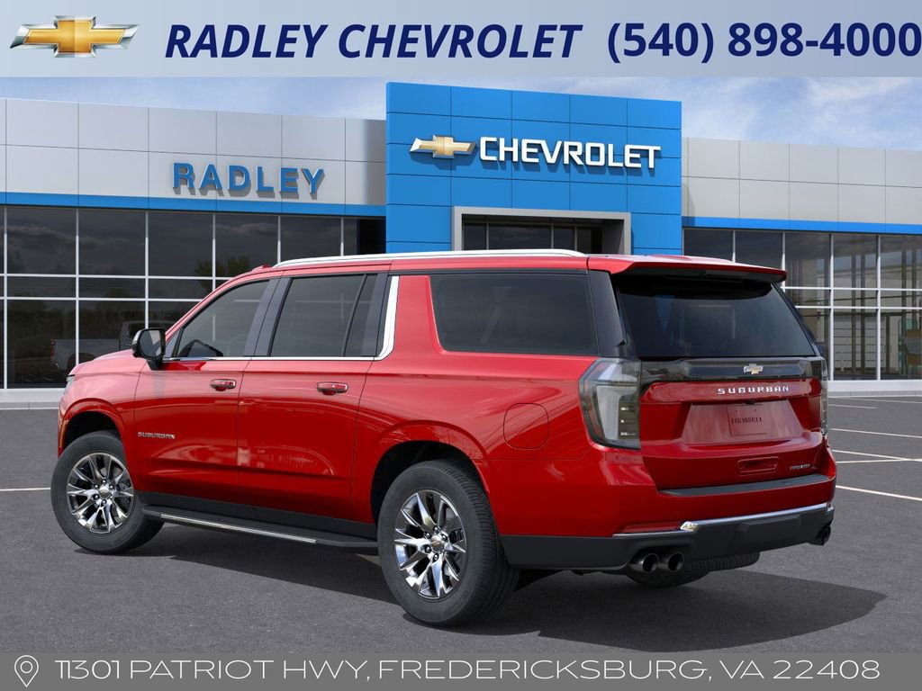 2025 Chevrolet Suburban Premier photo 2