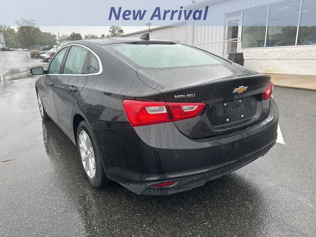 Certified 2024 Chevrolet Malibu LT 1LT W/ Panoramic Sunroof Sedan