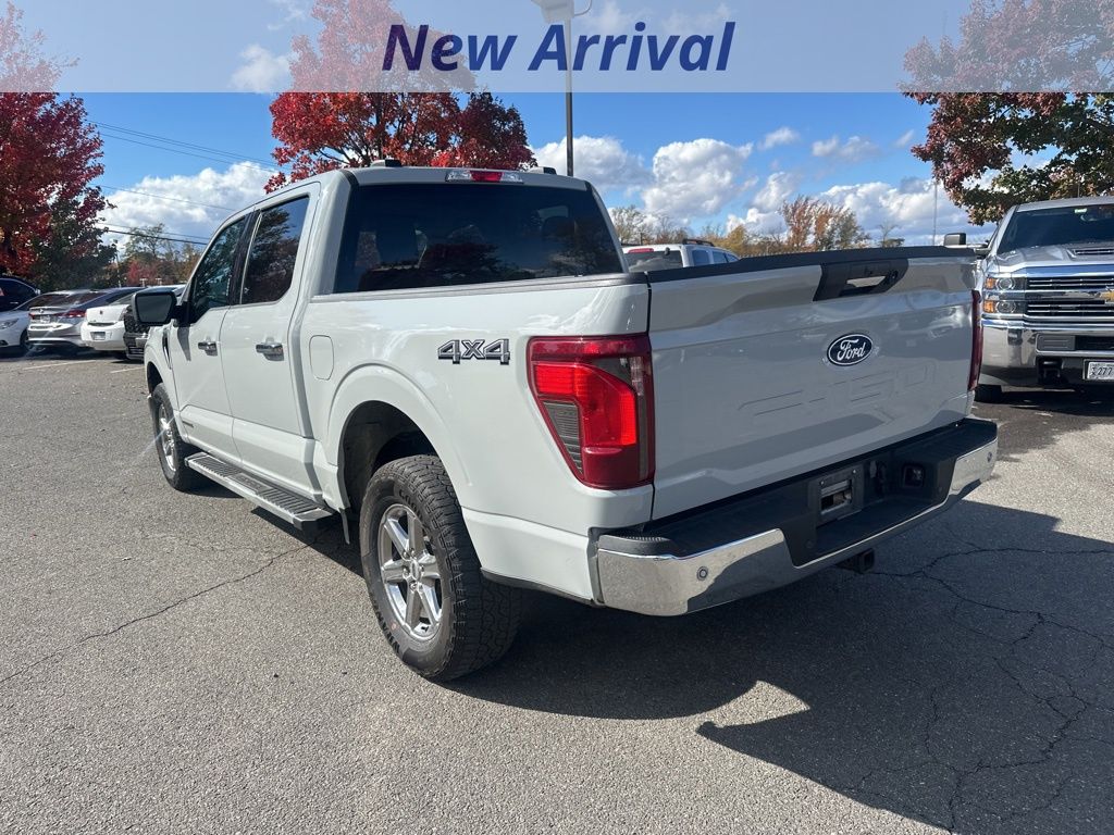 2024 Ford F-150 XLT photo 4
