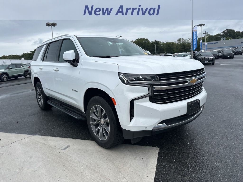 2024 Chevrolet Tahoe LT photo 2