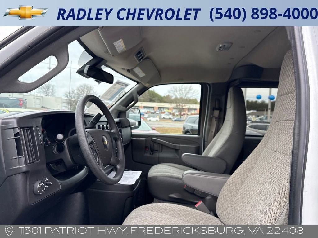 Certified 2024 Chevrolet Express Passenger 3500 1LT Van Extended Passenger Van