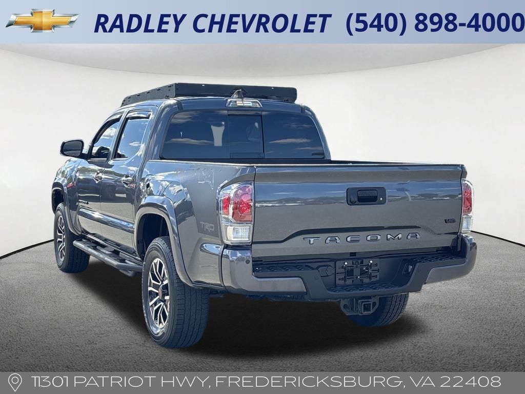 2021 Toyota Tacoma TRD Sport photo 3