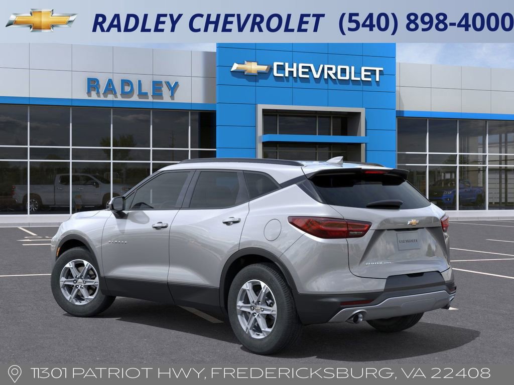 2025 Chevrolet Blazer 2LT photo 3