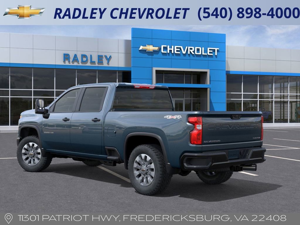 2026 Chevrolet Silverado 2500HD Custom photo 3