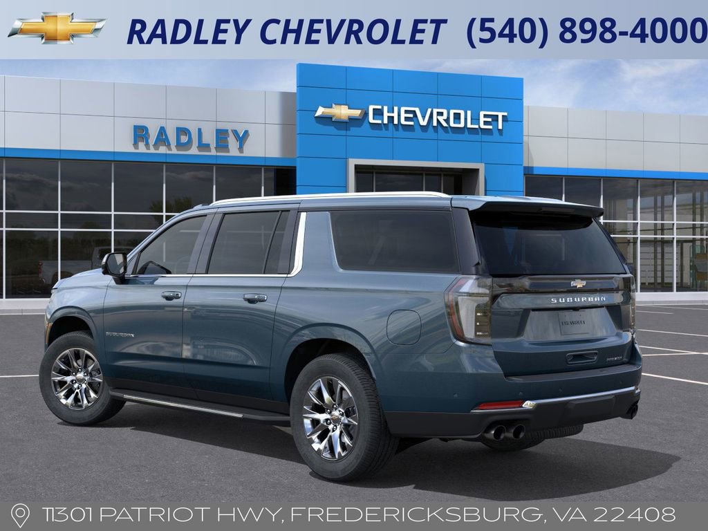2025 Chevrolet Suburban Premier photo 3