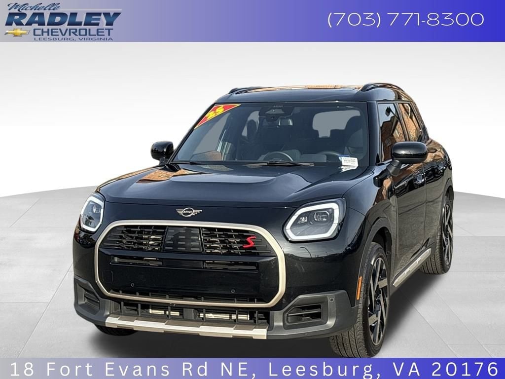 2025 MINI Countryman S's photo