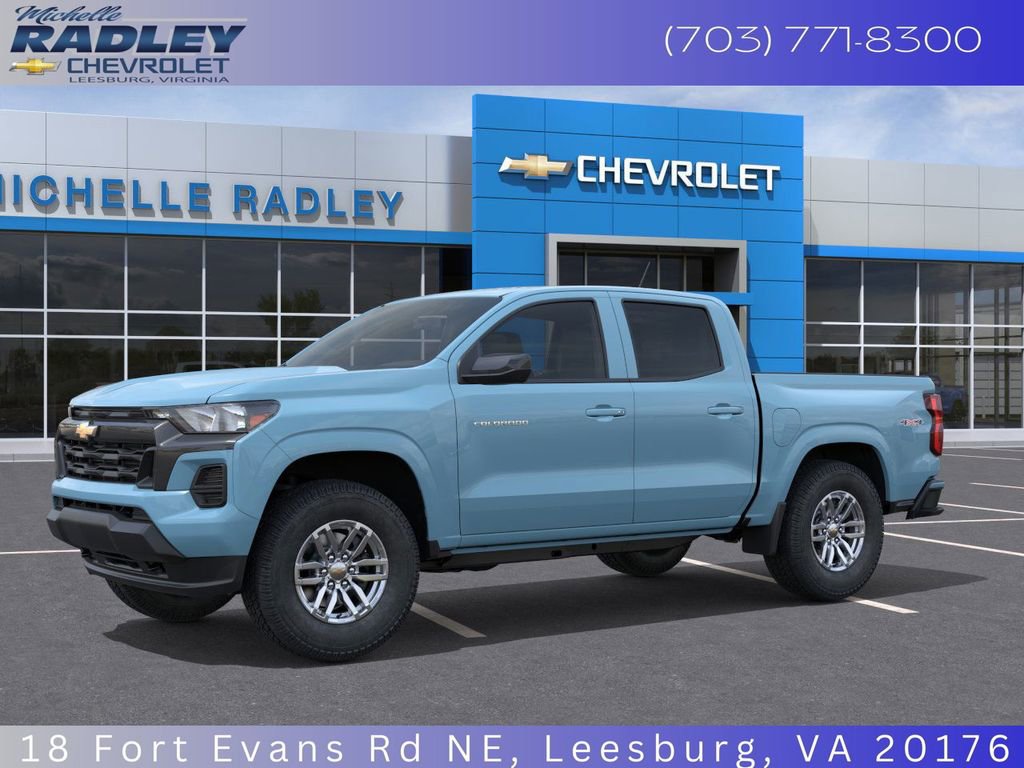 2025 Chevrolet Colorado Work Truck LT photo 2