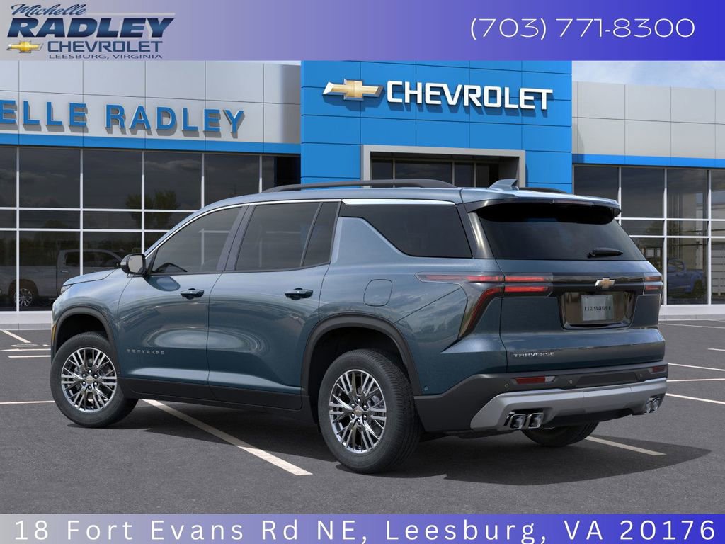 2025 Chevrolet Traverse photo 3