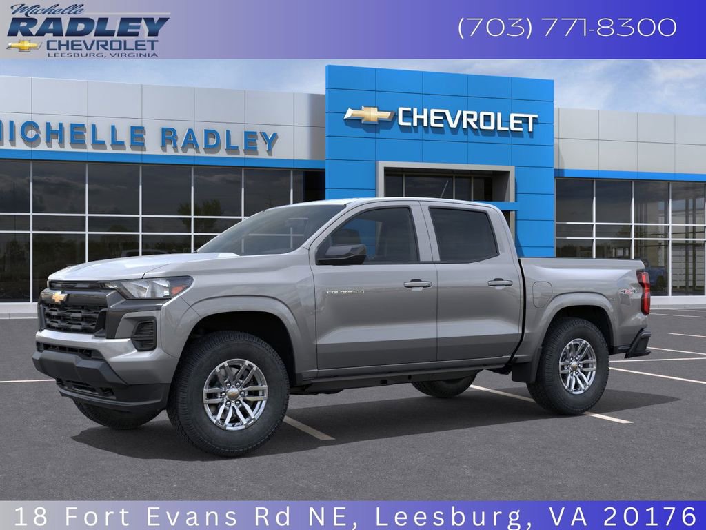 2025 Chevrolet Colorado Work Truck LT photo 2