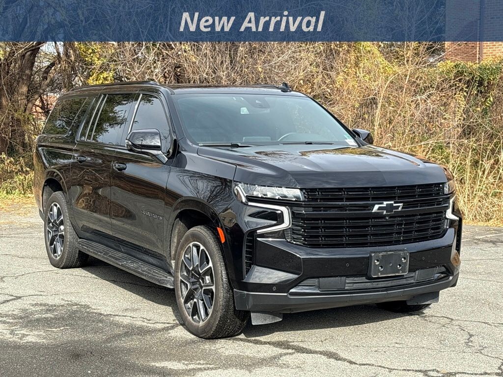 Used 2023 Chevrolet Suburban RST SUV