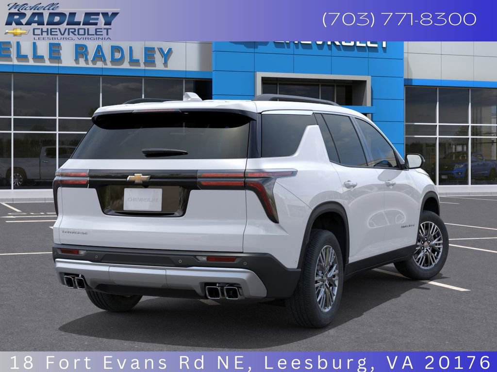 2025 Chevrolet Traverse photo 4