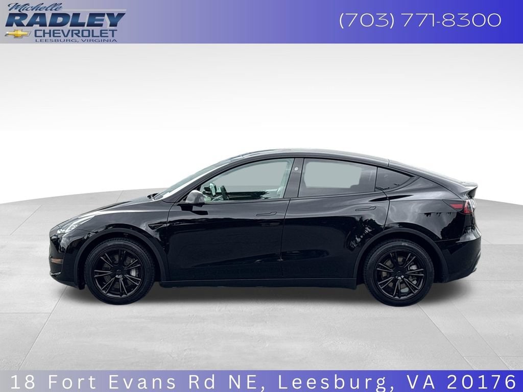 Used 2025 Tesla Model Y Long Range with VIN 7SAYGDEEXSF307287 for sale in Leesburg, VA