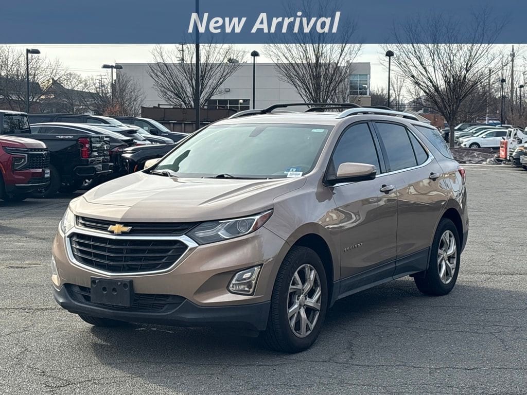2018 Chevrolet Equinox LT's photo