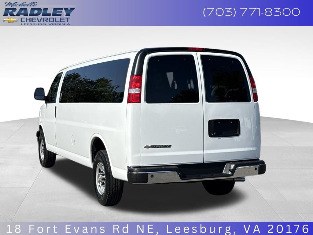 2024 Chevrolet Express 3500 LT Passenger Van photo 3