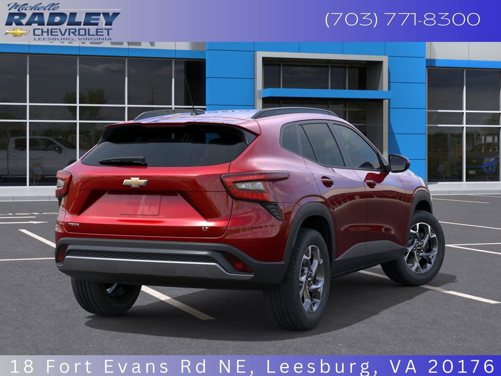 2026 Chevrolet Trax LT photo 4