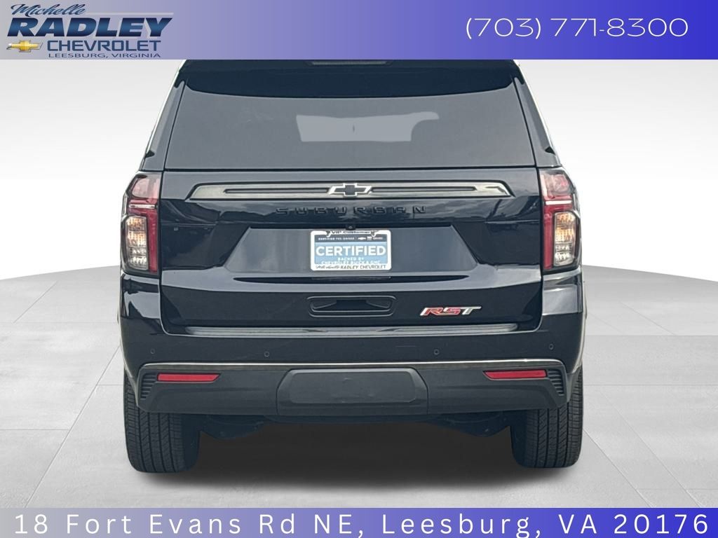 2022 Chevrolet Suburban RST photo 4