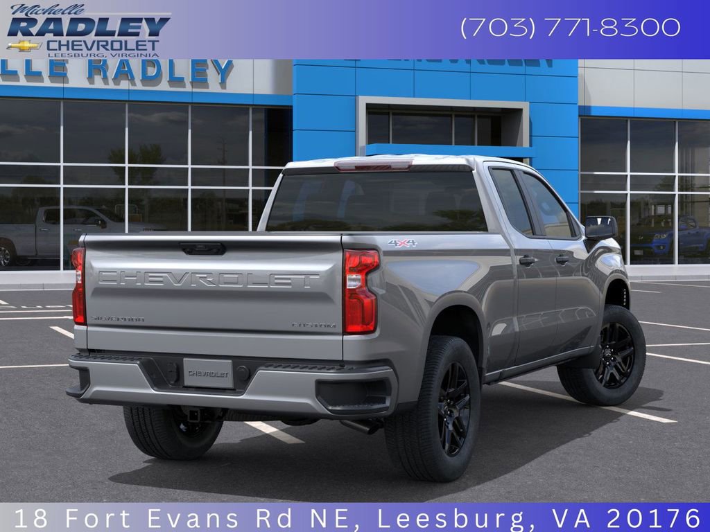 2026 Chevrolet Silverado 1500 Custom photo 4