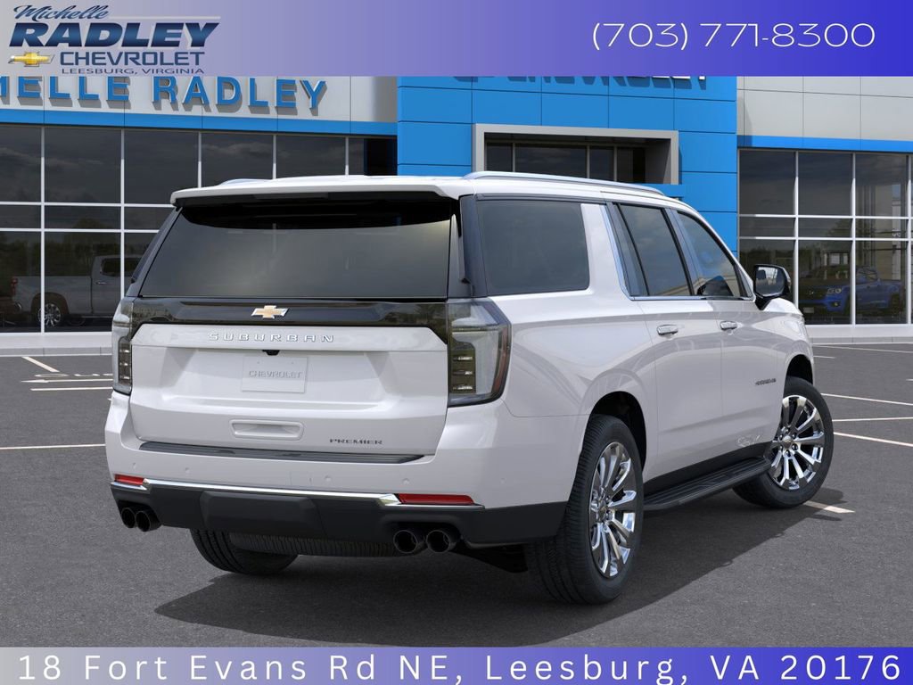 2025 Chevrolet Suburban Premier photo 3