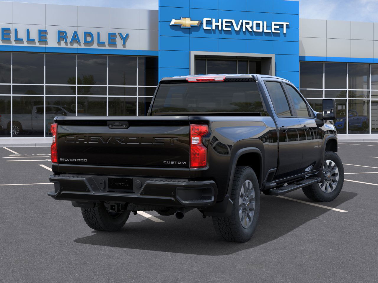 2026 Chevrolet Silverado 2500HD Custom photo 3