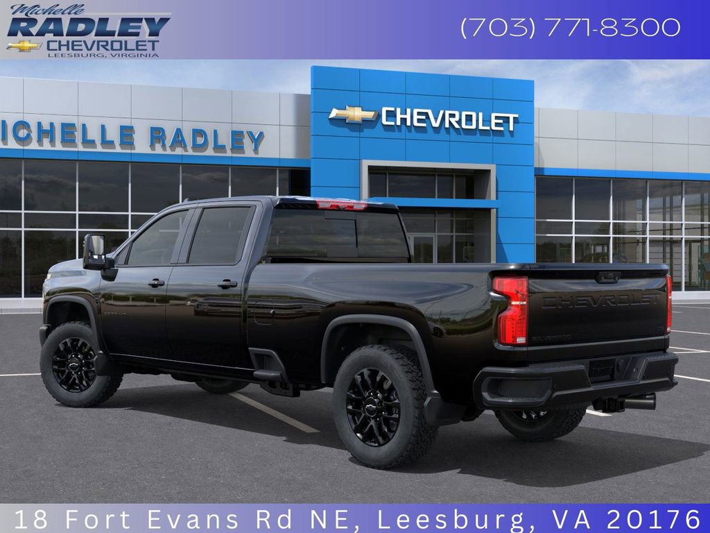 2025 Chevrolet Silverado 3500HD LTZ photo 3