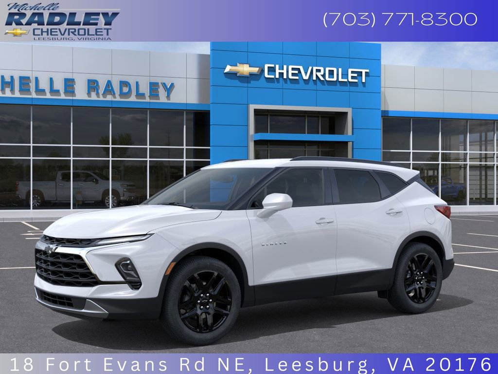 2025 Chevrolet Blazer 2LT photo 2