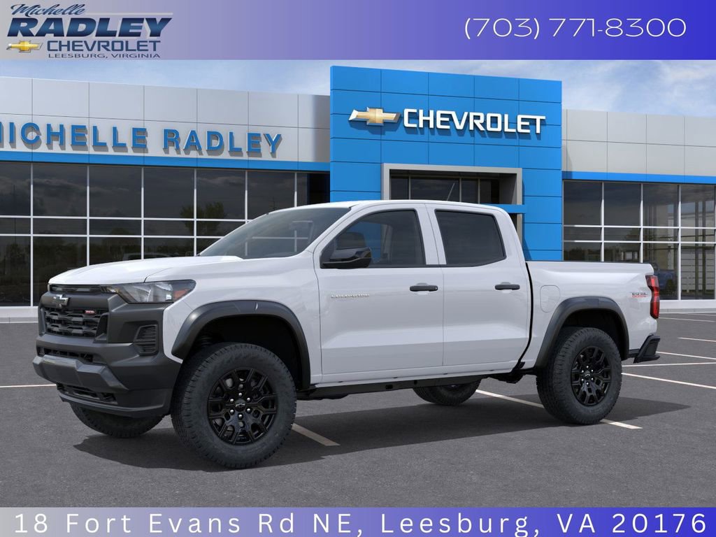 2026 Chevrolet Colorado Trail Boss photo 2