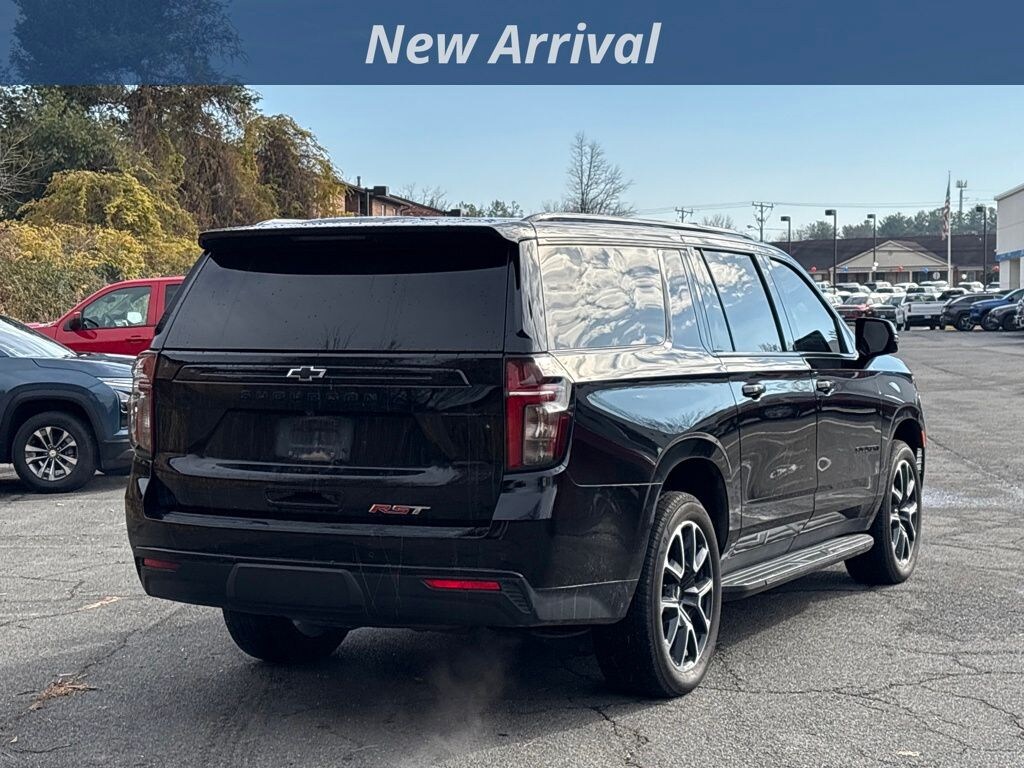Used 2023 Chevrolet Suburban RST SUV