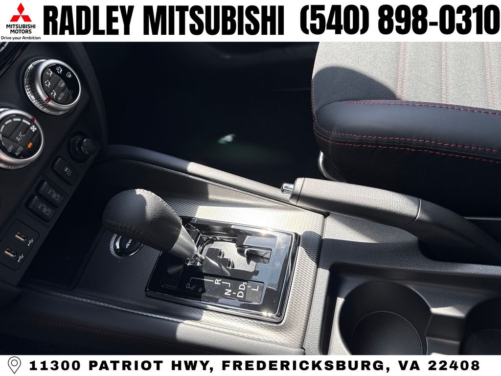 2026 Mitsubishi Outlander Sport SE - Photo 11