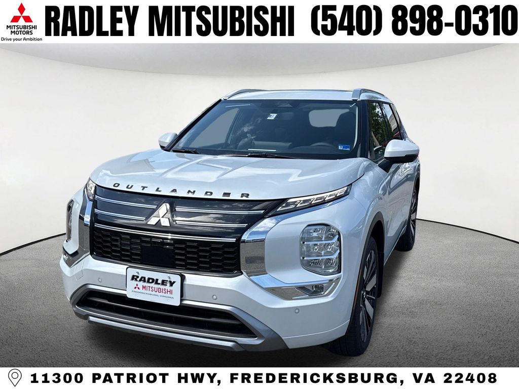 2026 Mitsubishi Outlander SEL FWD's photo