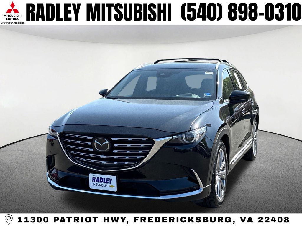 2022 Mazda CX-9 Signature AWD's photo