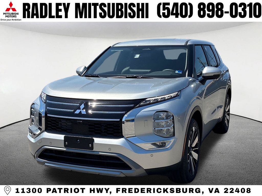 2026 Mitsubishi Outlander SE S-AWC's photo