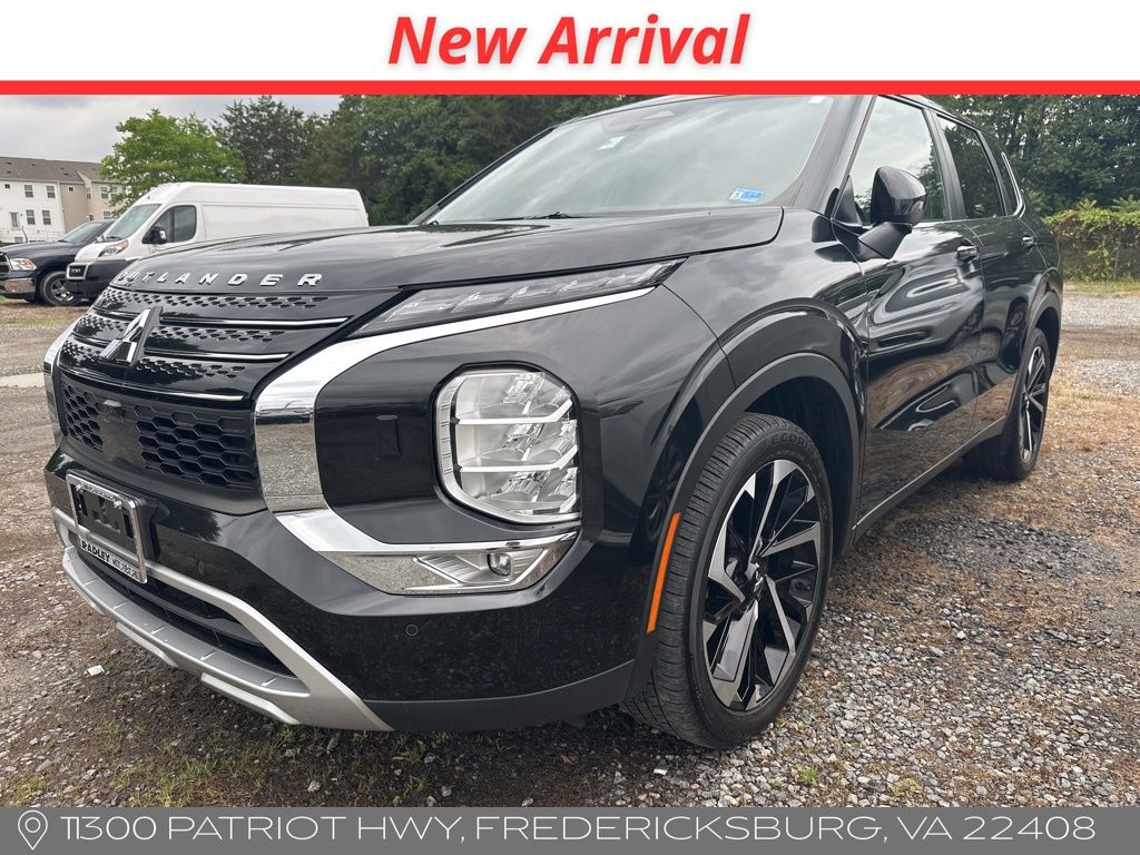 2023 Mitsubishi Outlander SE S-AWC's photo