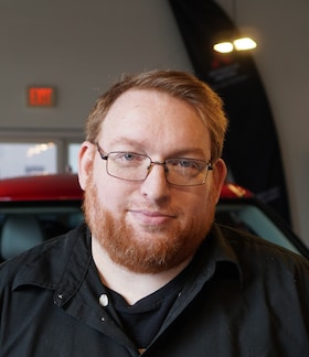 Staff member Kelly Semans from ID_894c65