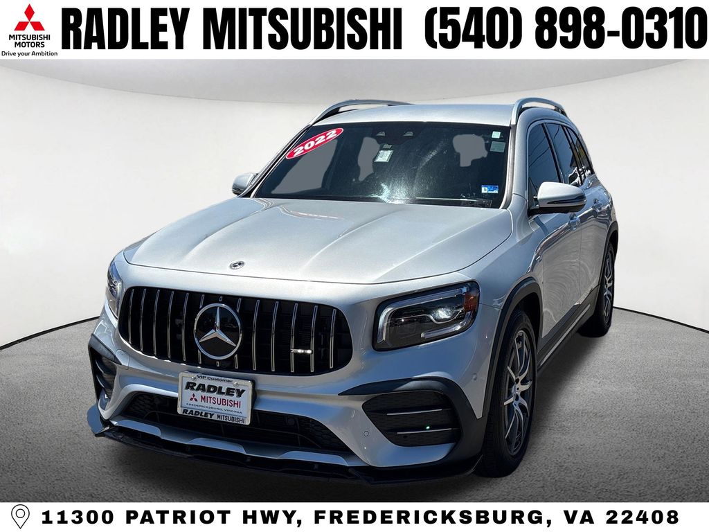 2023 Mercedes-Benz GLB GLB 35 AMG 4MATIC's photo