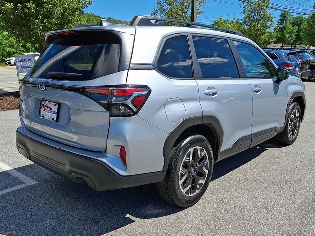 2025 Subaru Forester Premium - Photo 7