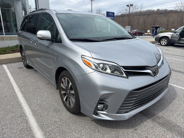 2018 Toyota Sienna Limited