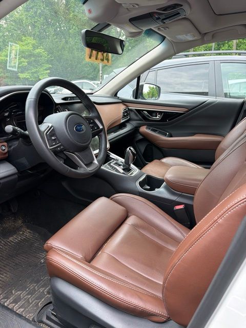 2022 Subaru Outback Touring - Photo 3