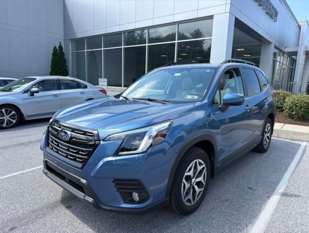 Used 2023 Subaru Forester Premium SUV