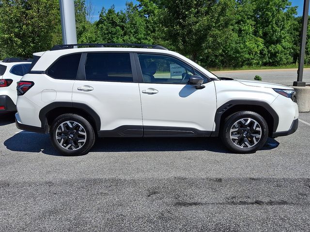 2025 Subaru Forester Premium - Photo 8